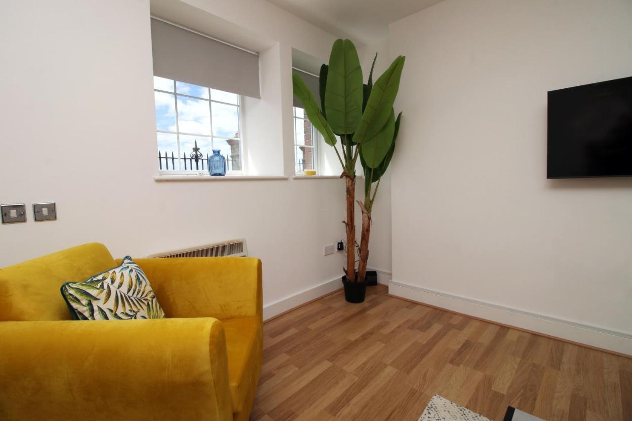 St Thomas Loft Views By Ssw - 2Br, Parking, Sleeps 4, Easy Access To City Centre, Marina, Beach And M4 Swansea Exterior foto