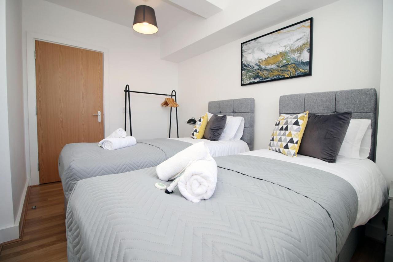 St Thomas Loft Views By Ssw - 2Br, Parking, Sleeps 4, Easy Access To City Centre, Marina, Beach And M4 Swansea Exterior foto