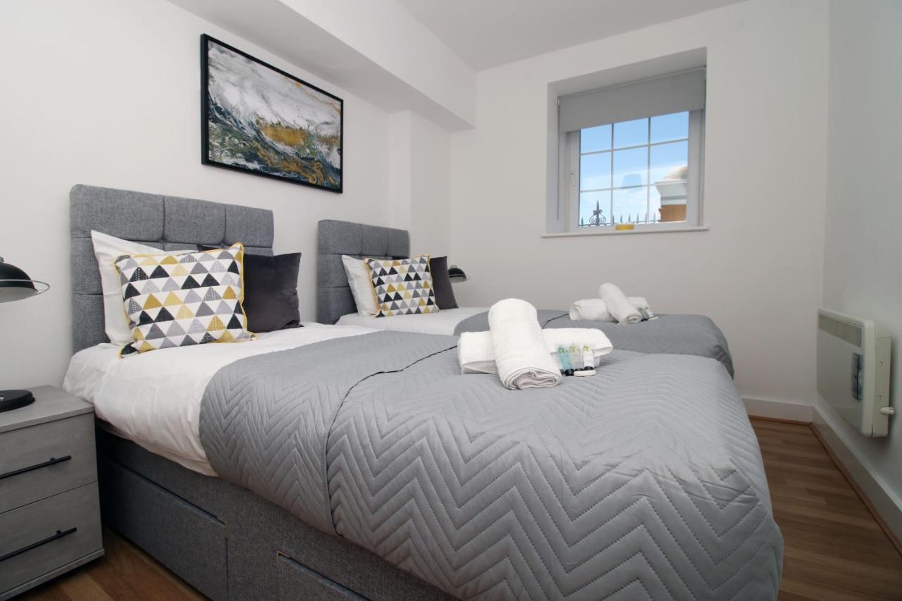 St Thomas Loft Views By Ssw - 2Br, Parking, Sleeps 4, Easy Access To City Centre, Marina, Beach And M4 Swansea Exterior foto